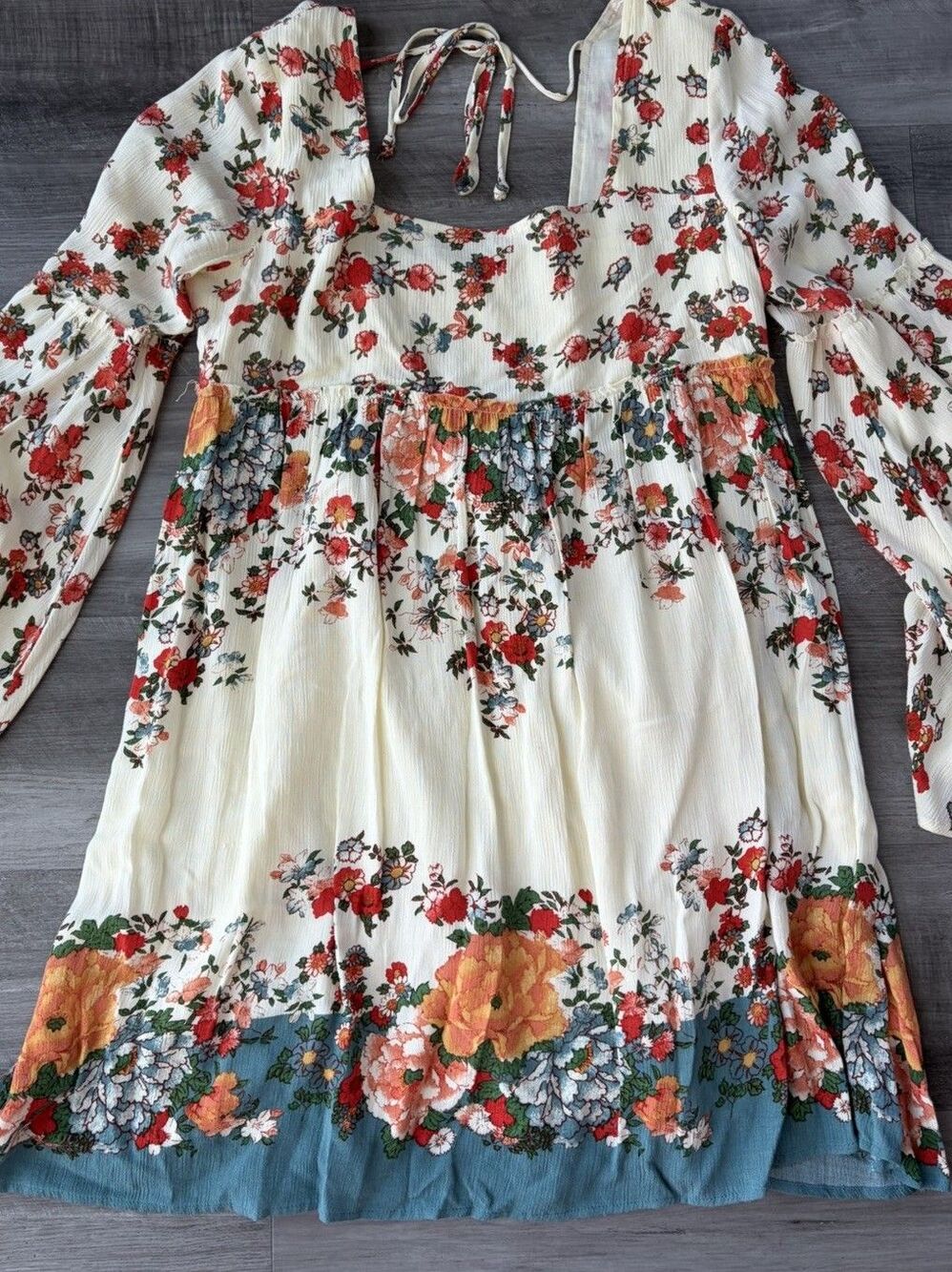 Free People Modern Chinoiserie Floral Mini Dress Boho Bell Sleeve White Teal M - Picture 3 of 8